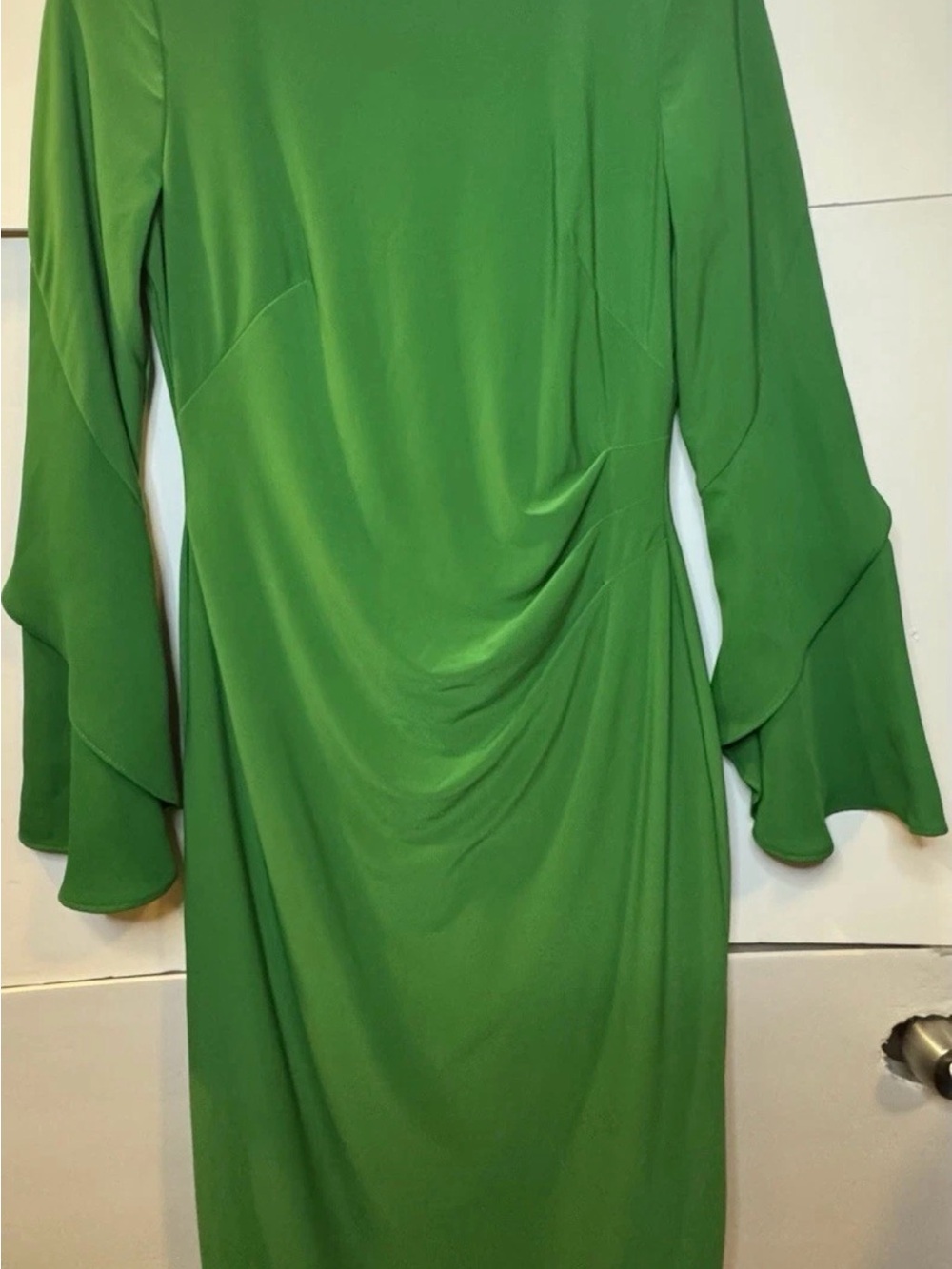 Lauren Ralph Lauren Kelly Green Ruffle Bell Sleeve Sheath Dress - Size 4 - Picture 2 of 10